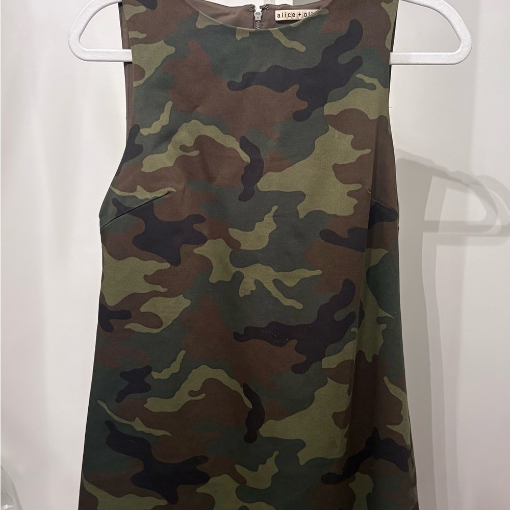 Alice + Olivia CLYDE Green and Brown Patterned Dress